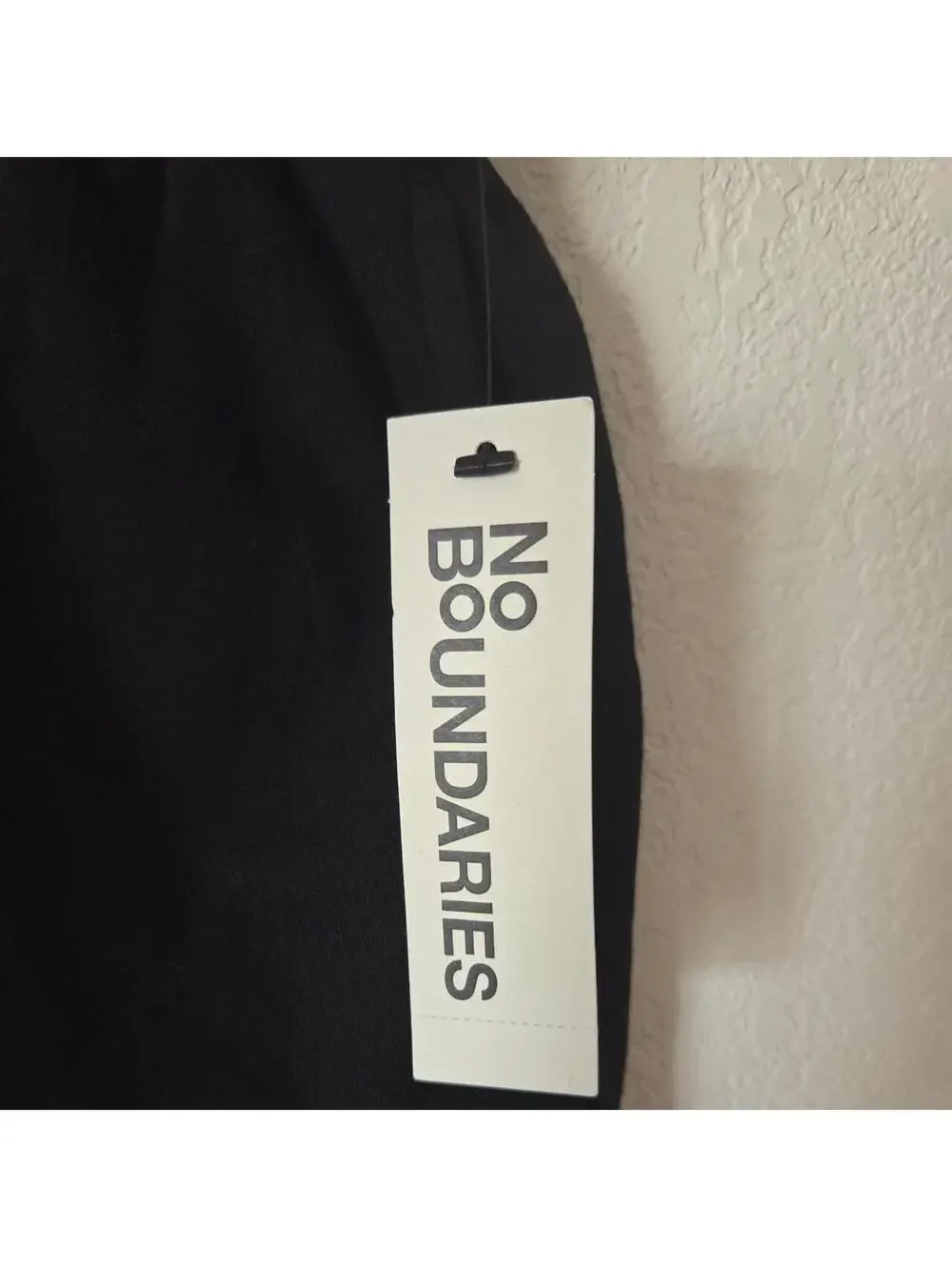 No Boundaries Women's Black Shorts